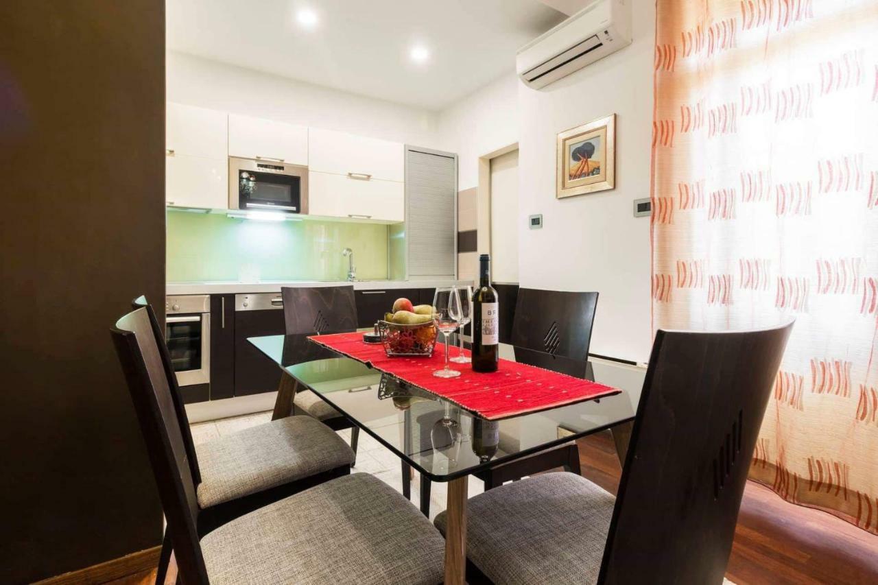 Luxury Rooms 7Heaven Suite Apartment Split Ngoại thất bức ảnh