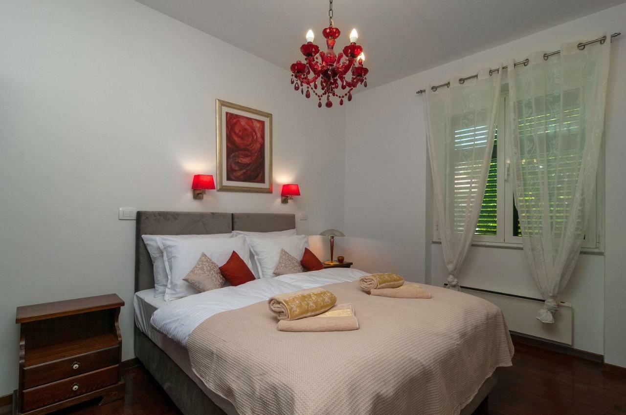 Luxury Rooms 7Heaven Suite Apartment Split Ngoại thất bức ảnh